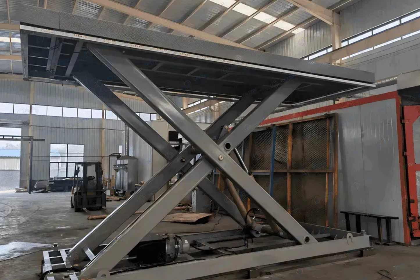 SF Model – Advanced Scissor-Type Floor Lift